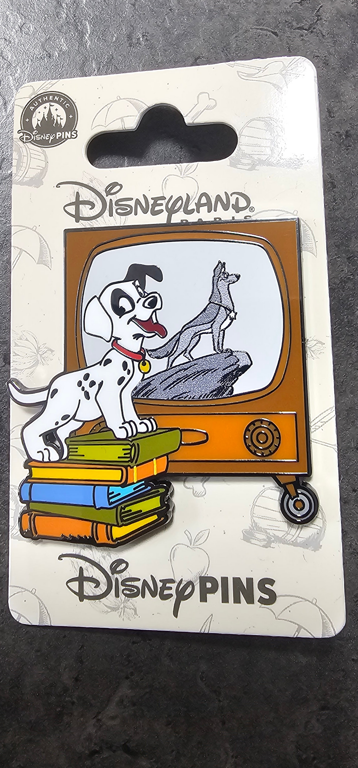 Pins disneyland paris 101 dalma disneylandparis