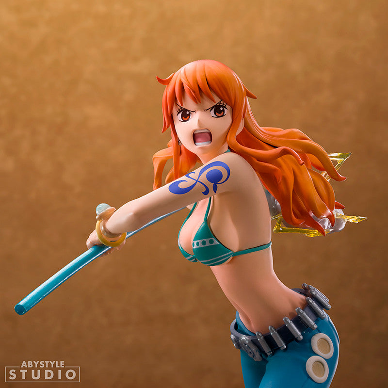 ONE PIECE - Nami - Figurine SFC 16cm bems