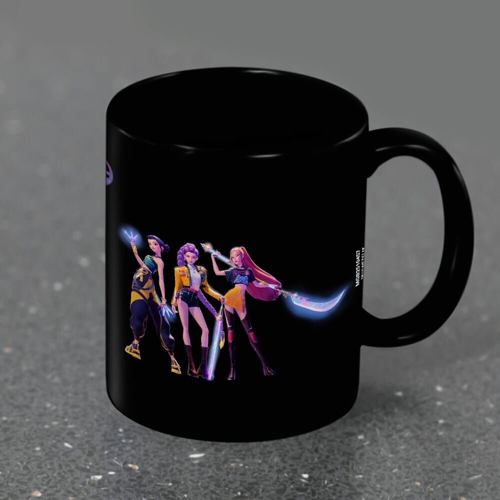K-POP DEMON HUNTERS - Huntrix - Black Pod Mug 315ml Pyramid