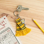 HARRY POTTER - Echarpe Poufsouffle - Porte-clés 12cm bems